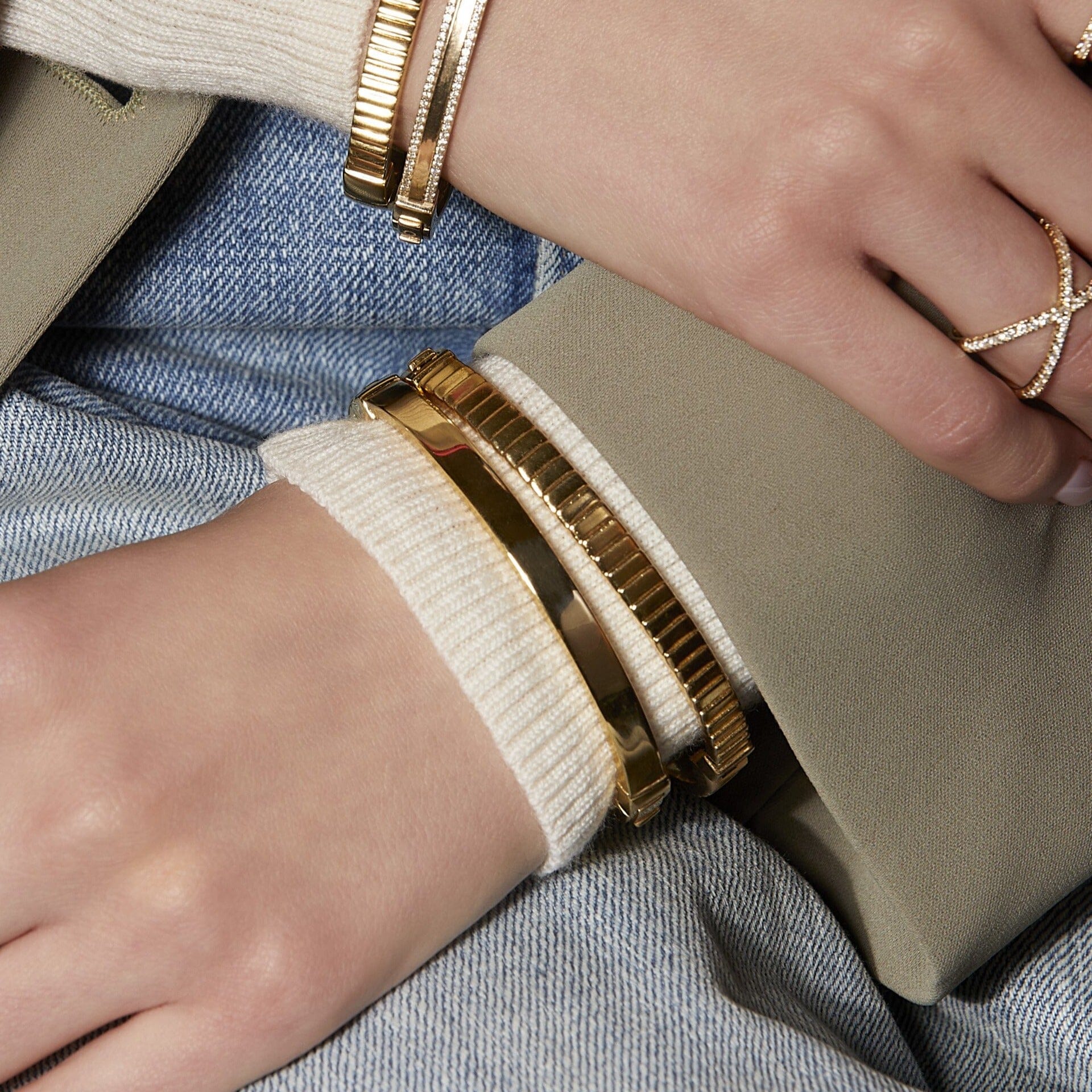 Classic Gold Hinged Bracelet - Image 13