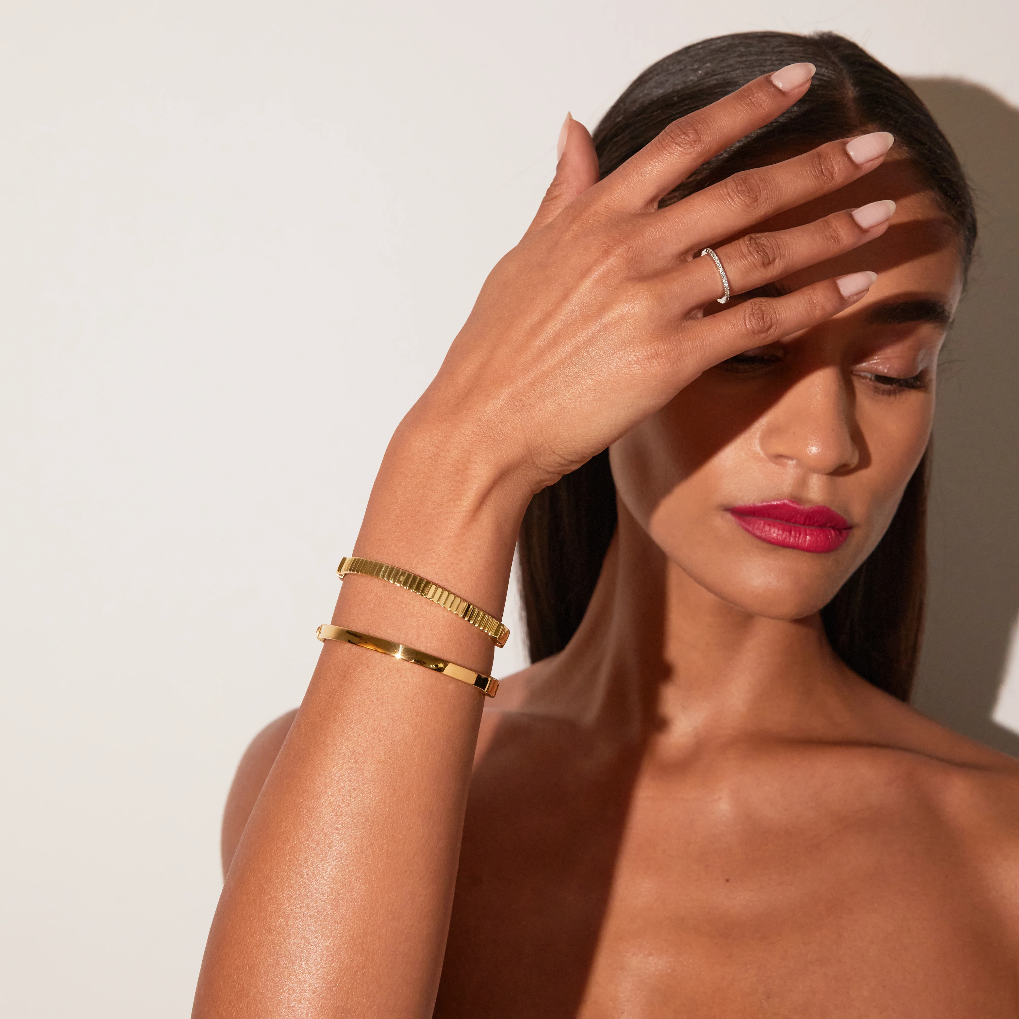 Classic Gold Hinged Bracelet - Image 23