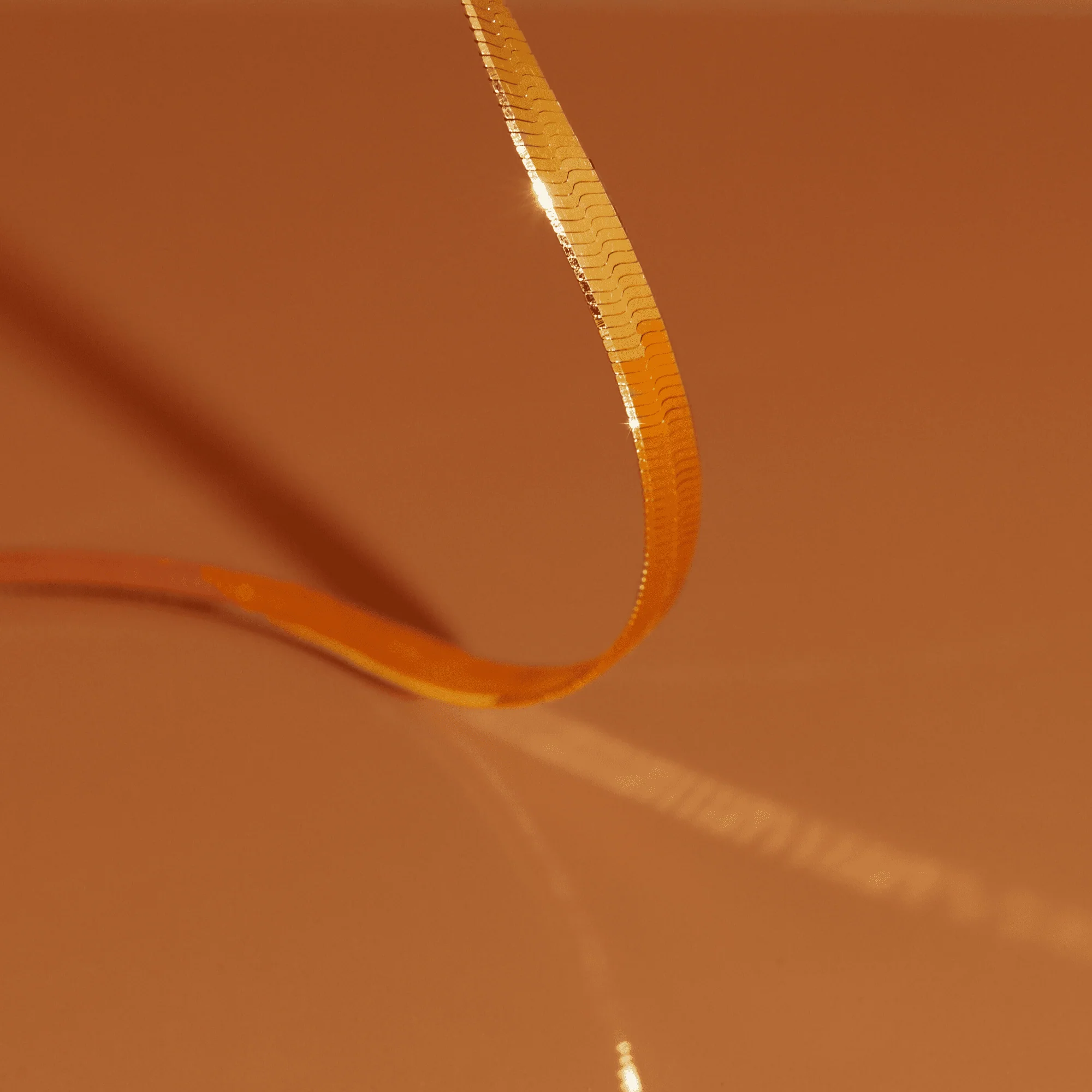 Solid Gold Herringbone Chain Necklace - Image 12