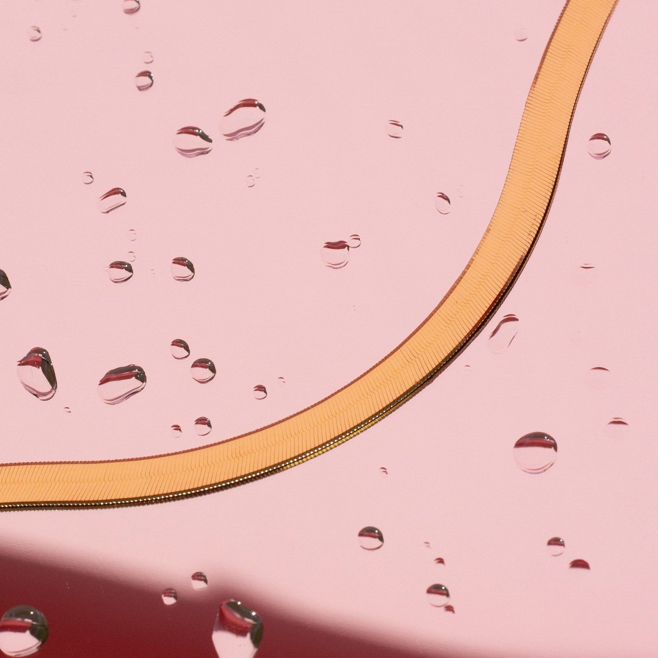 Solid Gold Herringbone Chain Necklace - Image 41