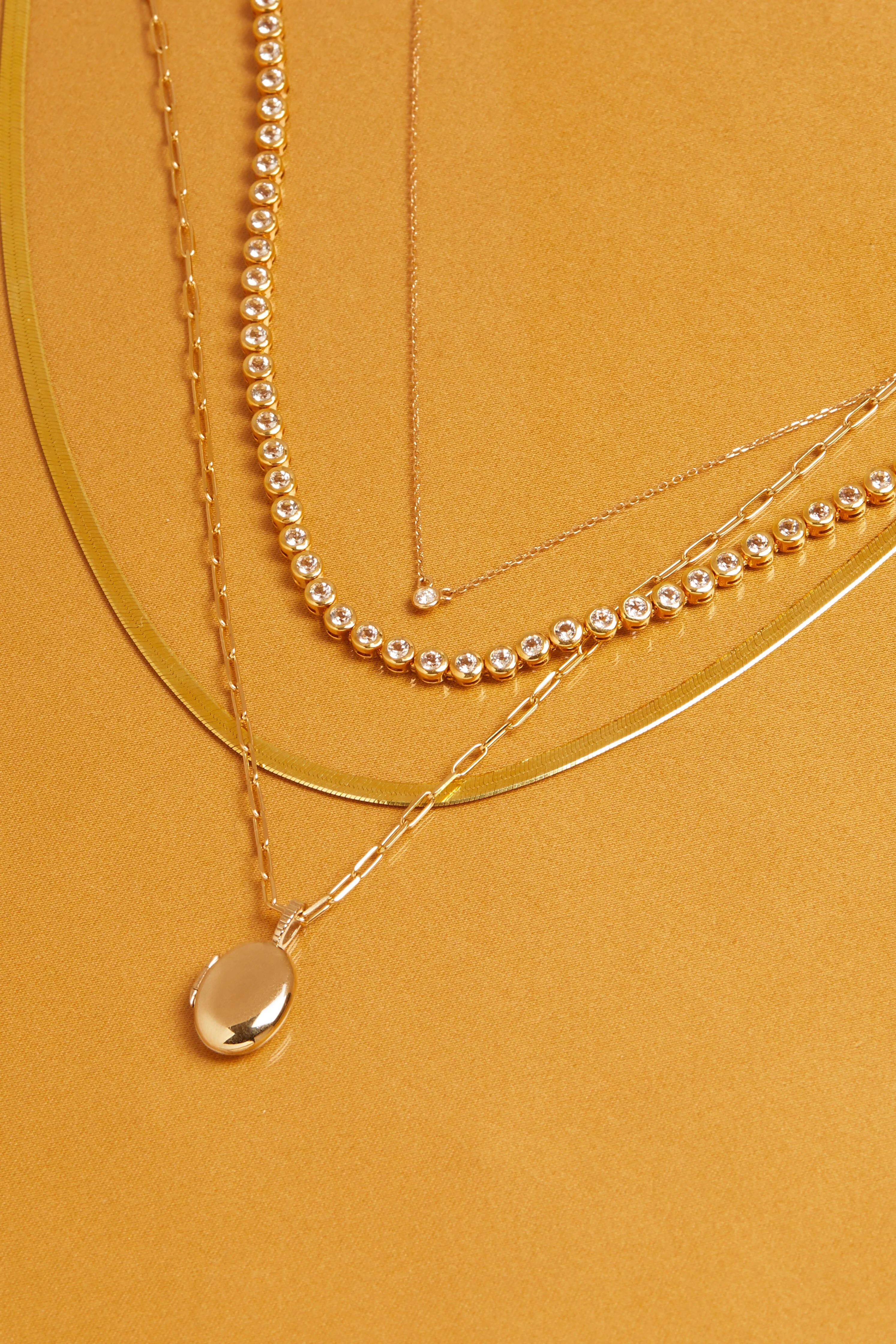 Solid Gold Herringbone Chain Necklace - Image 43