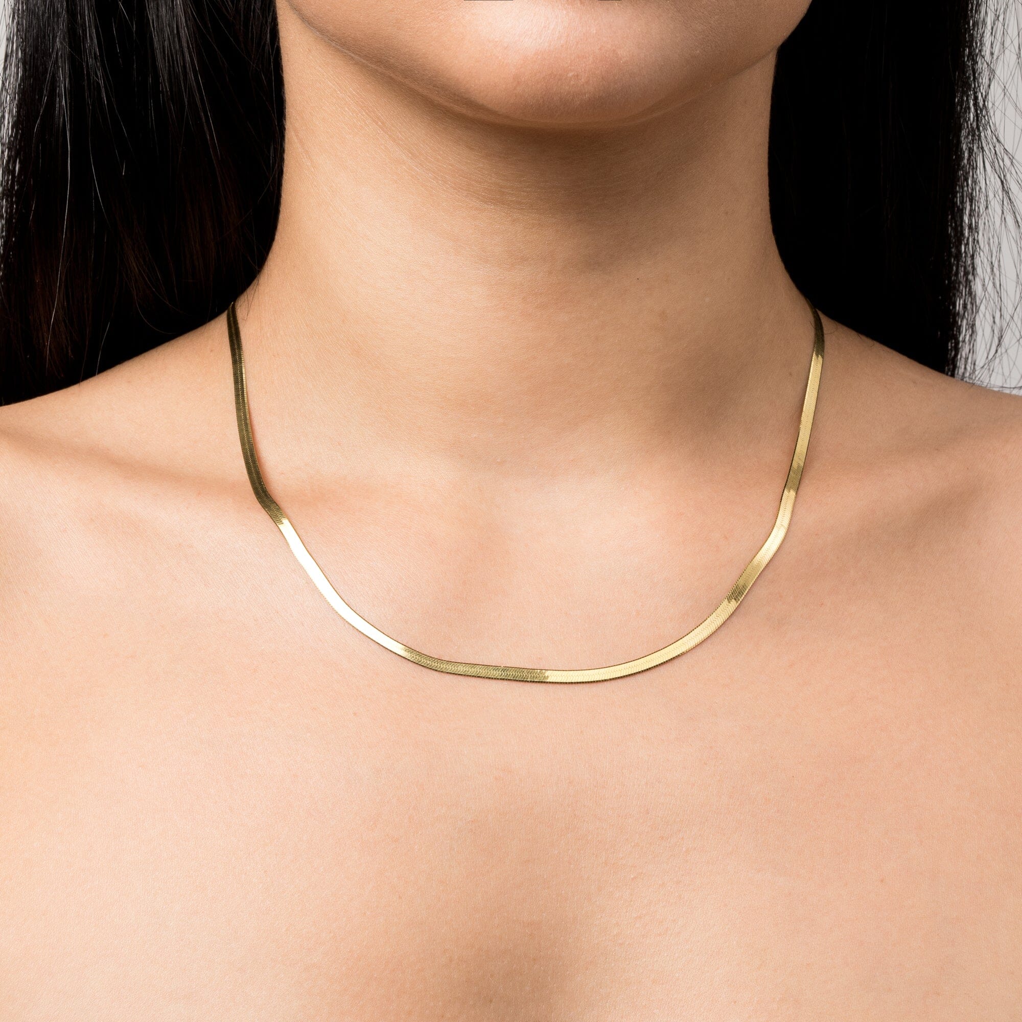 Solid Gold Herringbone Chain Necklace - Image 51