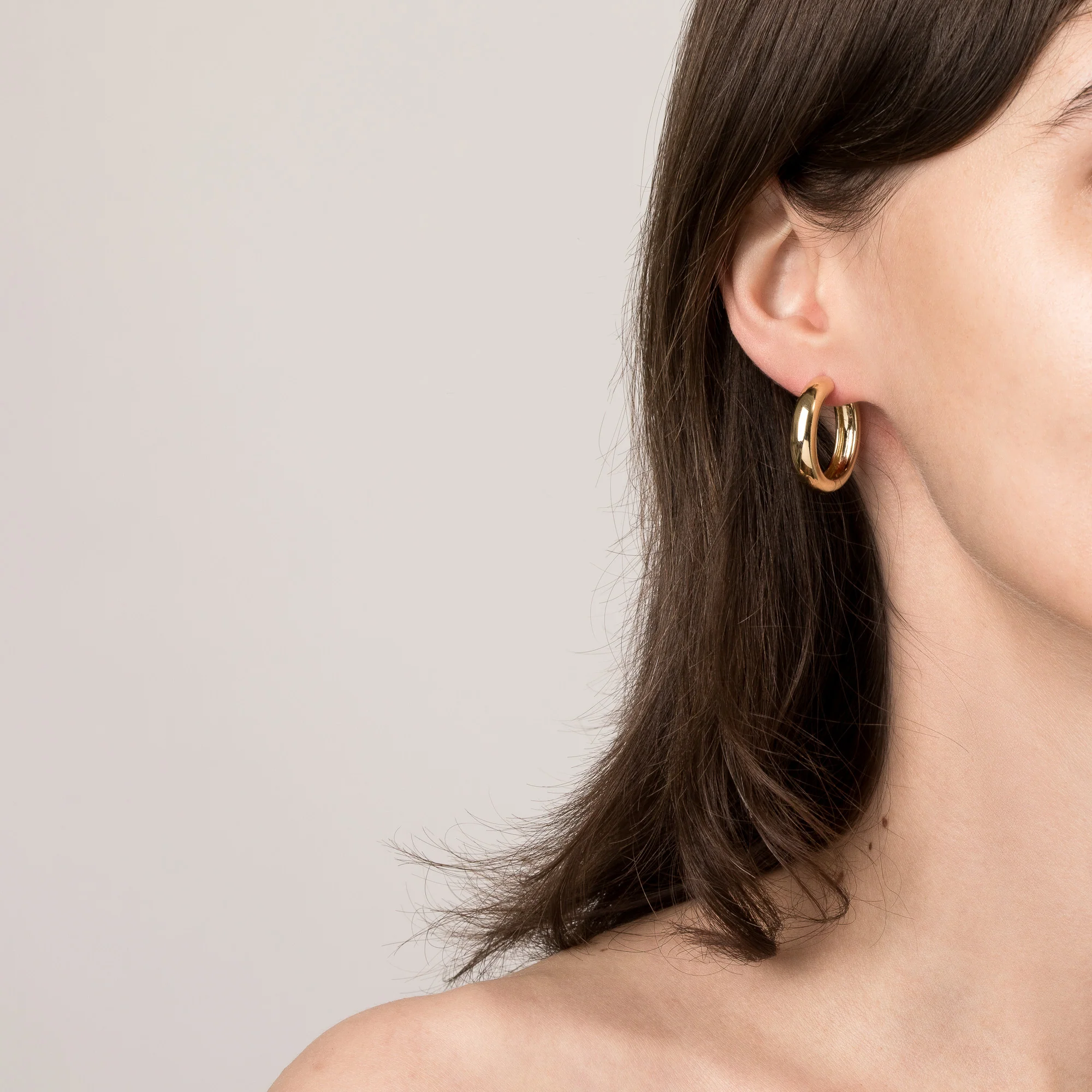 Medium Chunky Hinged Hoop Earrings - Image 20