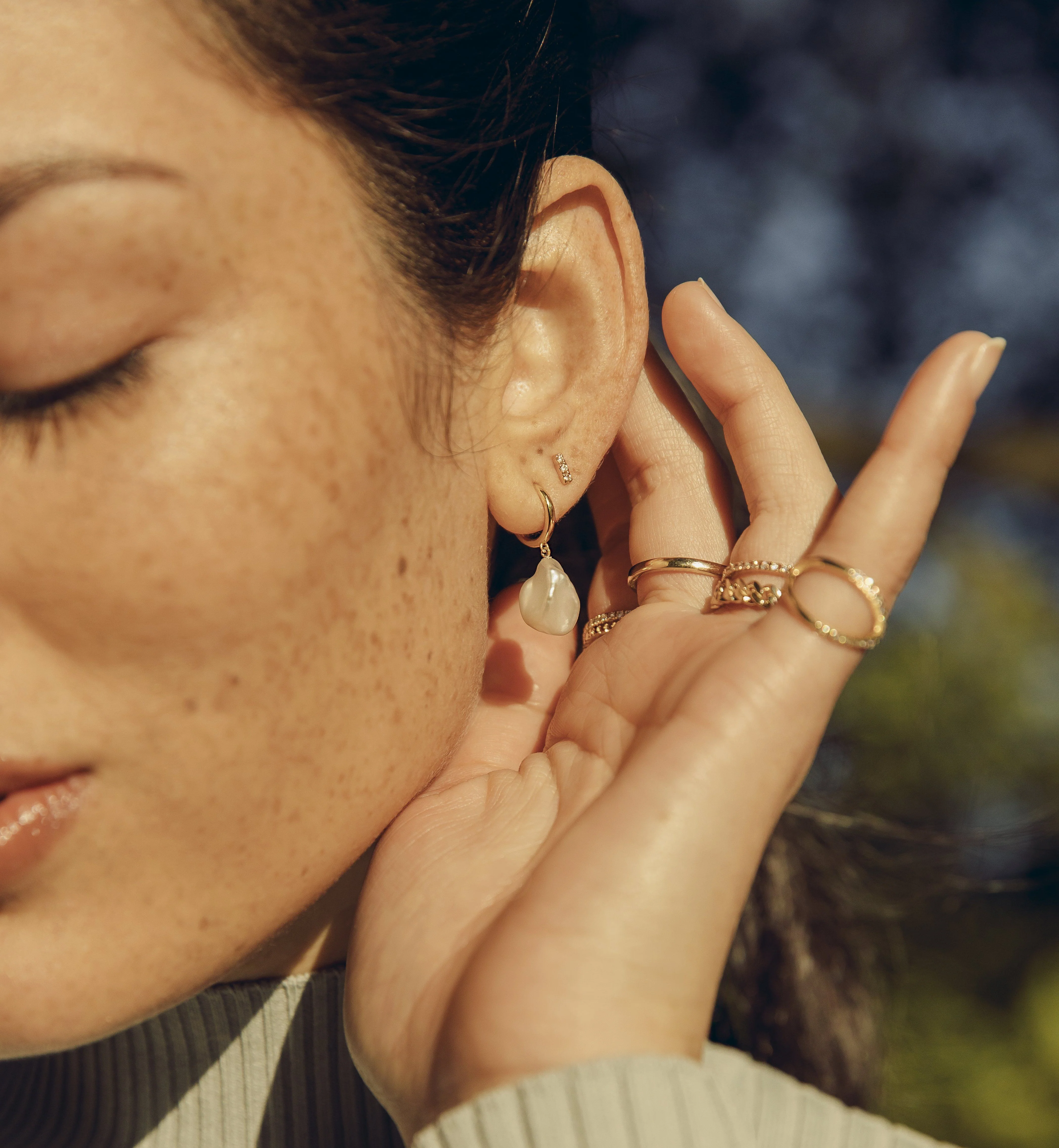 Mini Diamond Bar Earring - Image 10