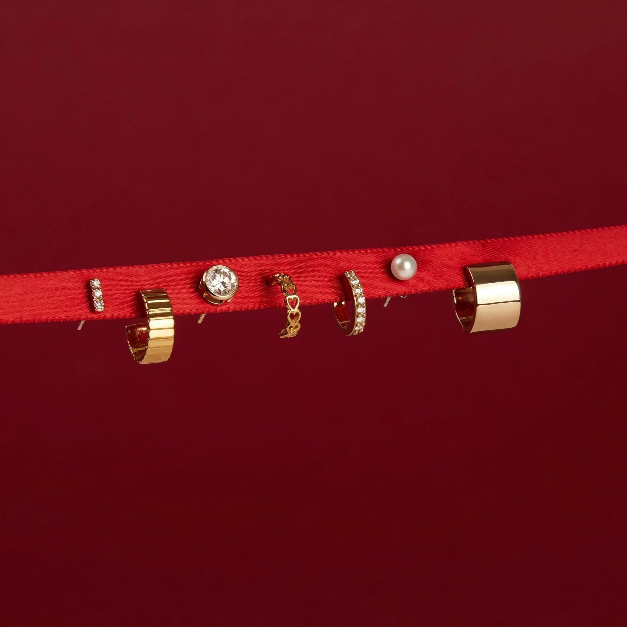 Mini Diamond Bar Earring - Image 8