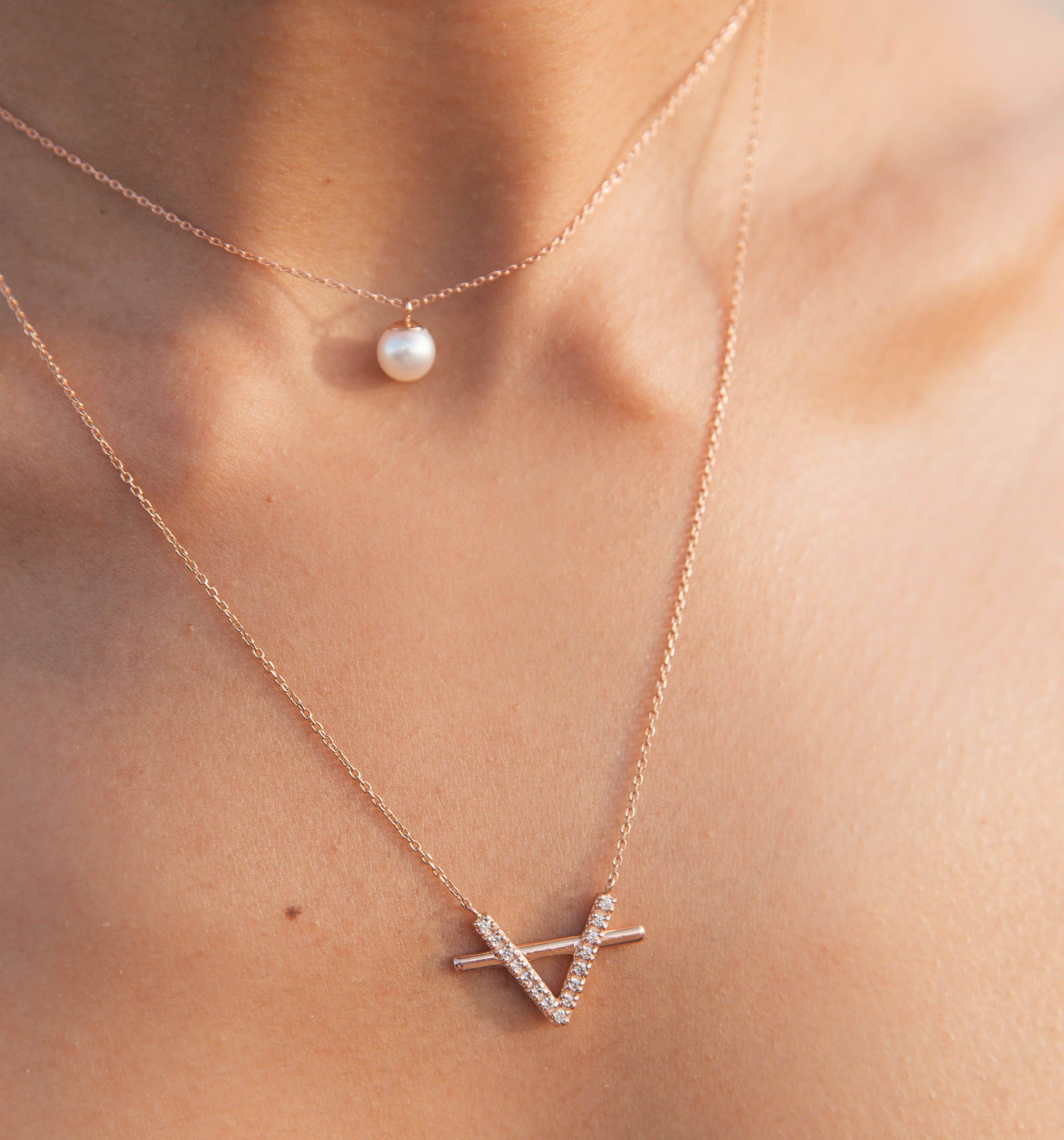 Simple Pearl Necklace - Image 9