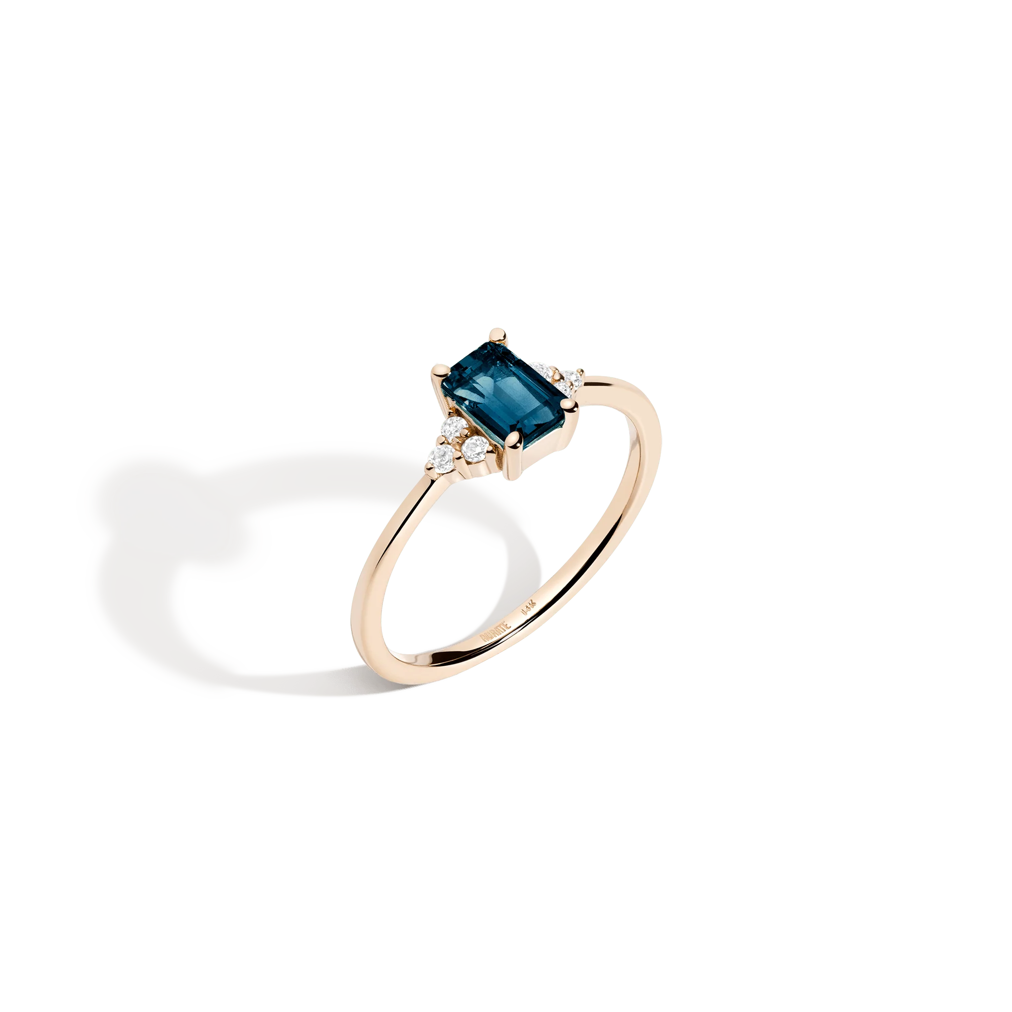 Vintage-Inspired Emerald Cut Ring - Image 10