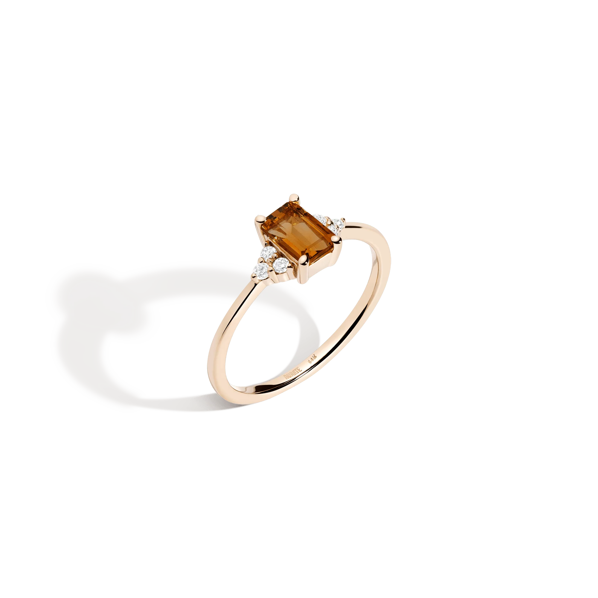 Vintage-Inspired Emerald Cut Ring - Image 4