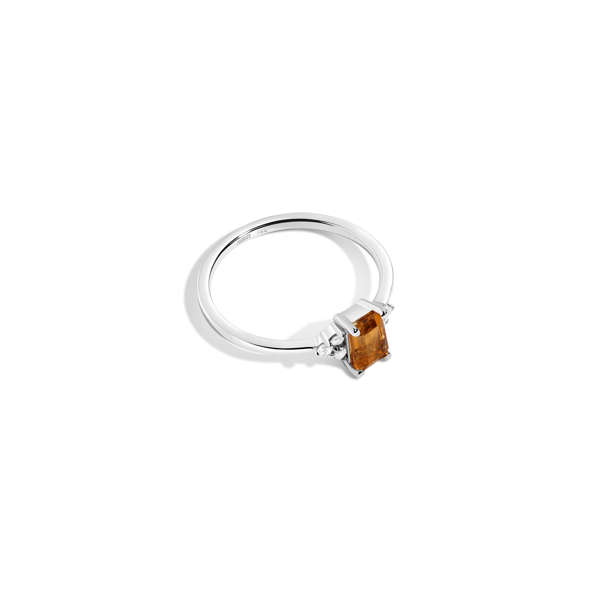 Vintage-Inspired Emerald Cut Ring - Image 9